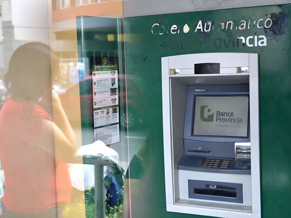 Tras dos días de problemas técnicos, los municipales cobraron el sueldo