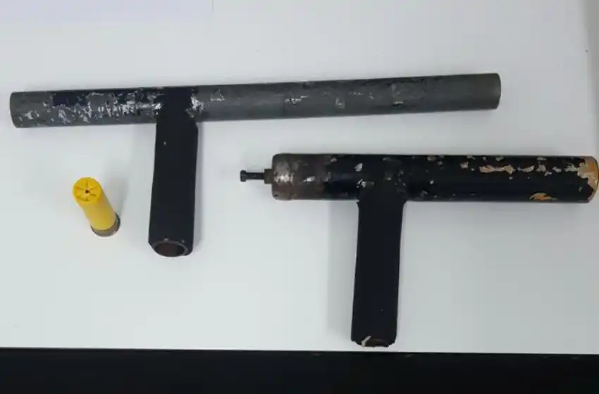 Amenazó a su pareja y cayó con una tumbera