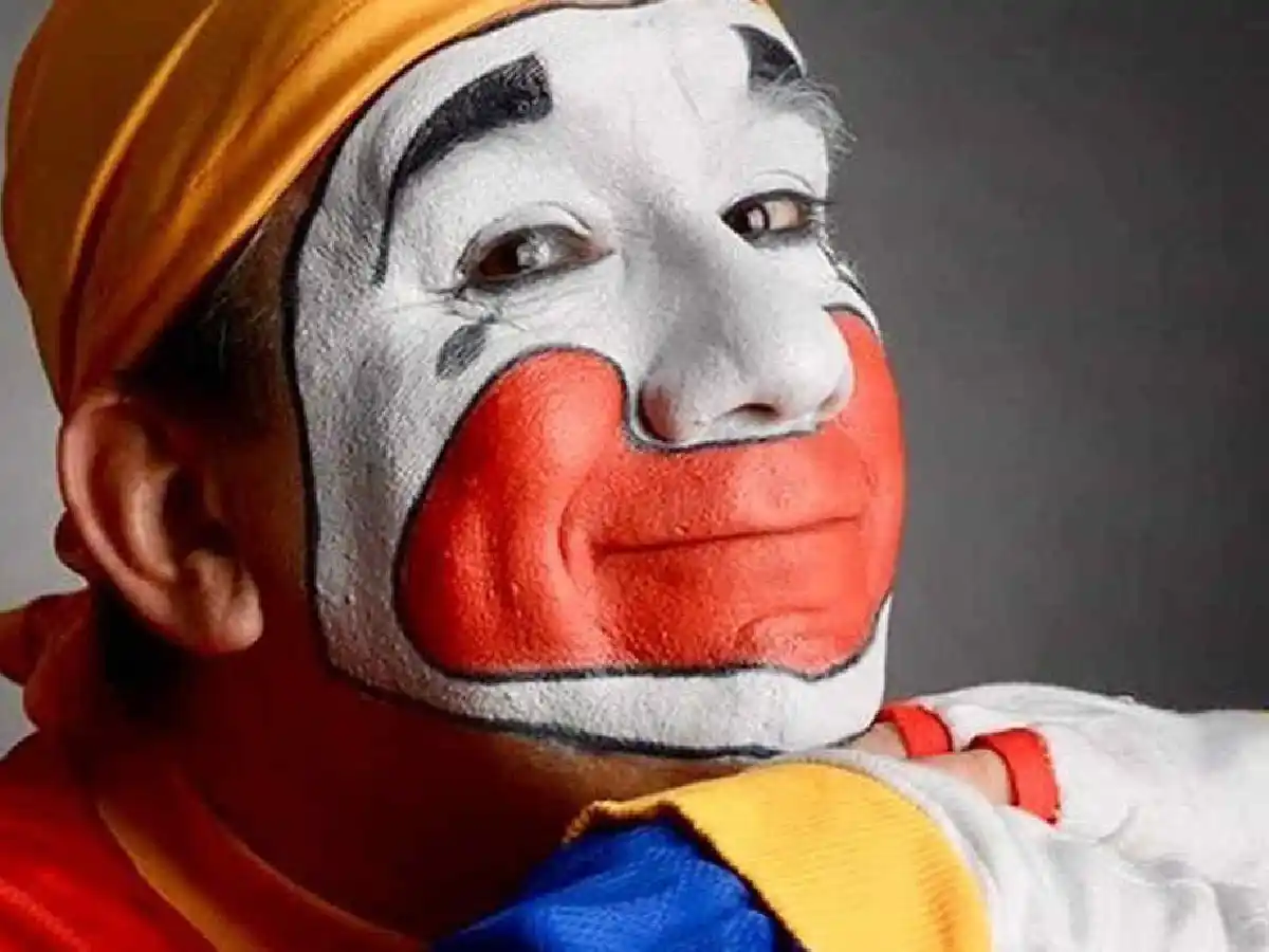 30 años de Piñón Fijo: el payaso que transformó las crisis en oportunidades