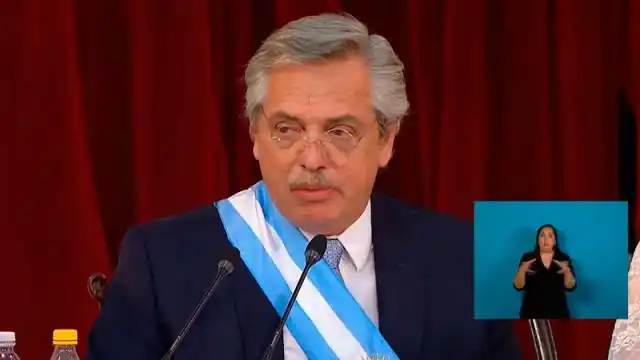 Alberto Fernández: "Llevará algún tiempo lograr la recuperación de la economía"