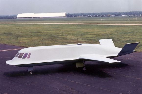 Historia de los aviones furtivos, Parte 2: Northrop Tacit Blue, la ballena voladora