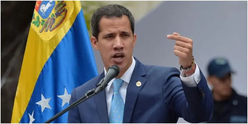 Juan Guaidó reacciona: «Hoy el régimen liberó rehenes»