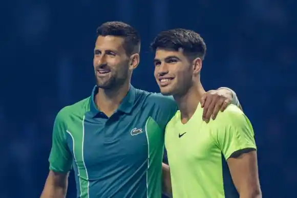 Alcaraz venció a Djokovic en la exhibición Tennis Cup de Riad