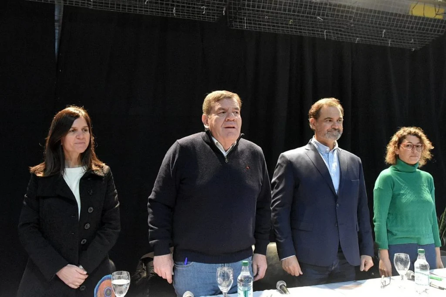 Los candidatos debatieron en la sede del Colegio IDRA.