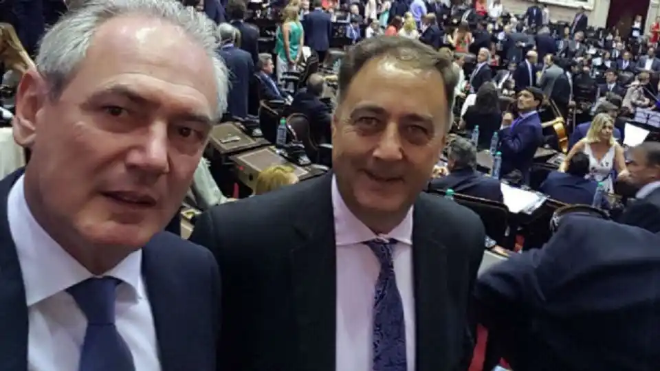 Piden que Benedetti y Lacoste completen su mandato