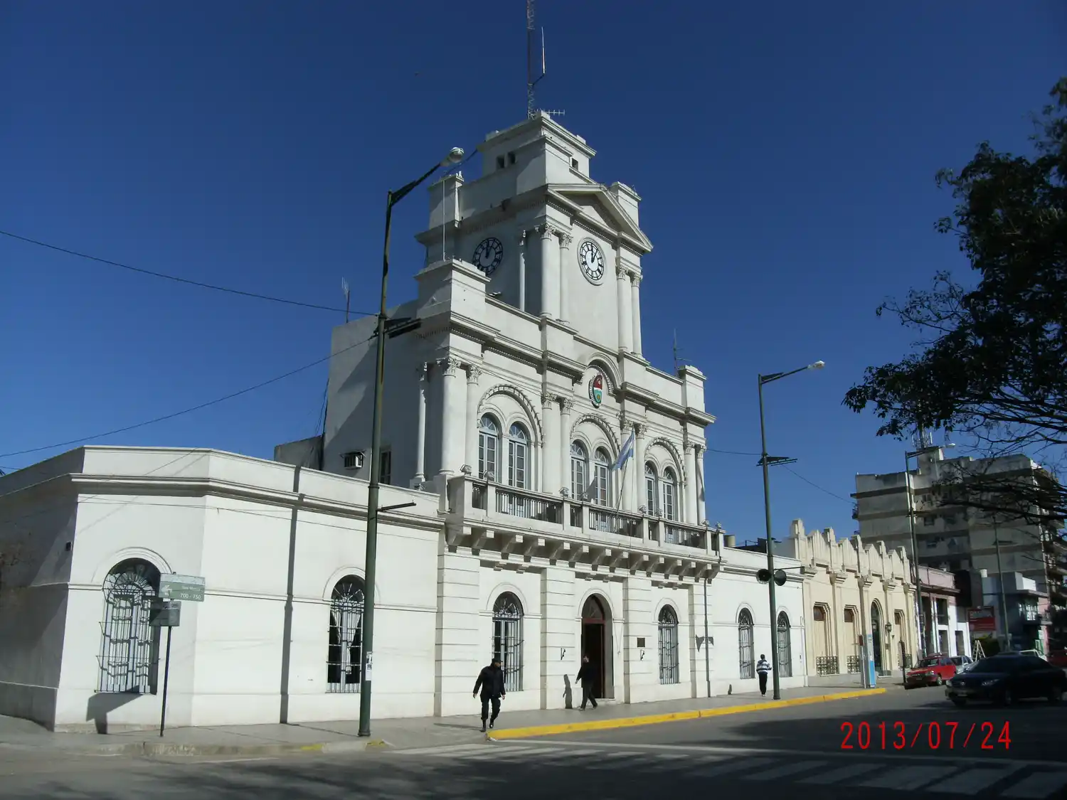 Detuvieron a un Schiaffino con una moto robada y armado