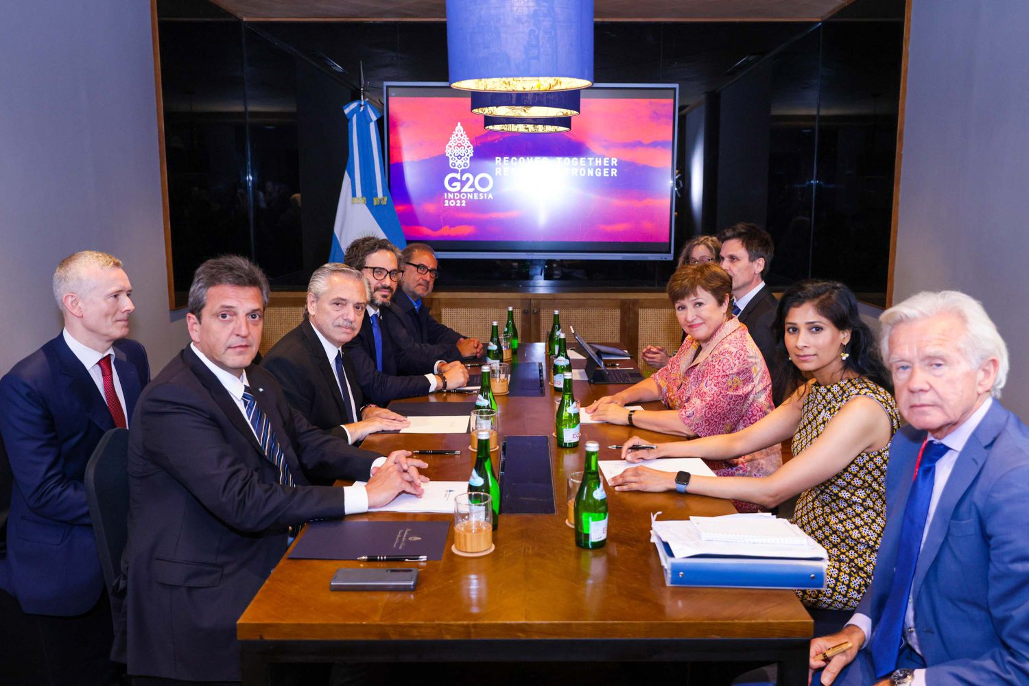 Georgieva: "Es muy importante que la Argentina mantenga el rumbo tal como lo hizo tan exitosamente"
