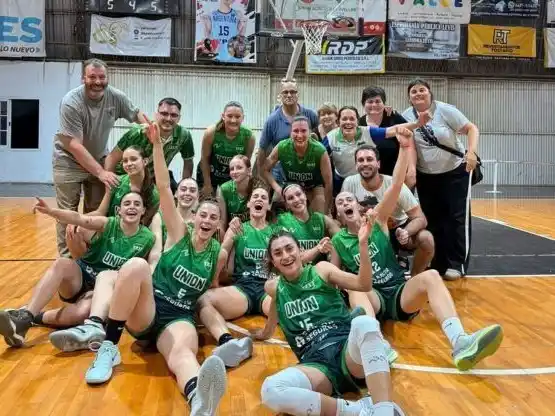 Unión de Sunchales ganó en Tostado y es finalista del Clausura femenino