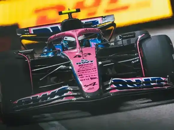 Colapinto pagó caro la estrategia de Alpine y Russell fue el ganador en Singapur