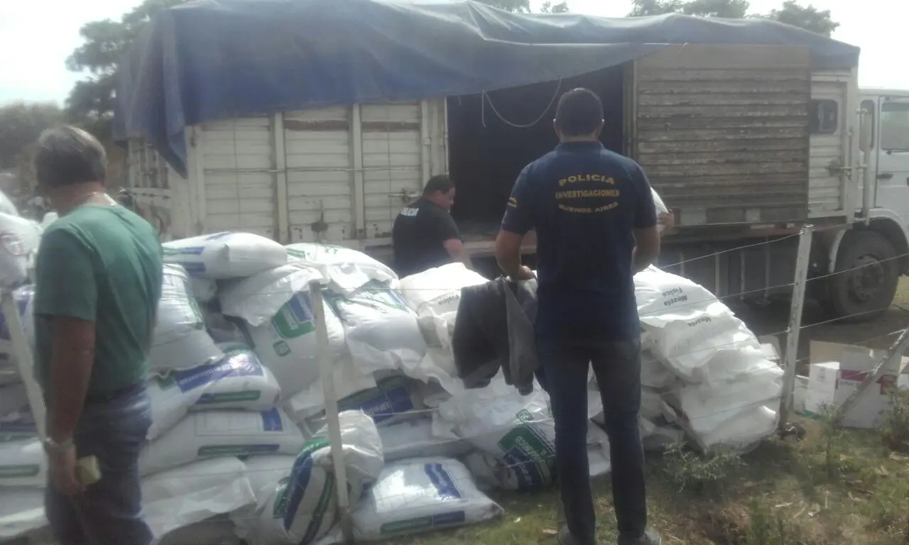 Secuestraron un cargamento de fertilizantes en la ruta 88