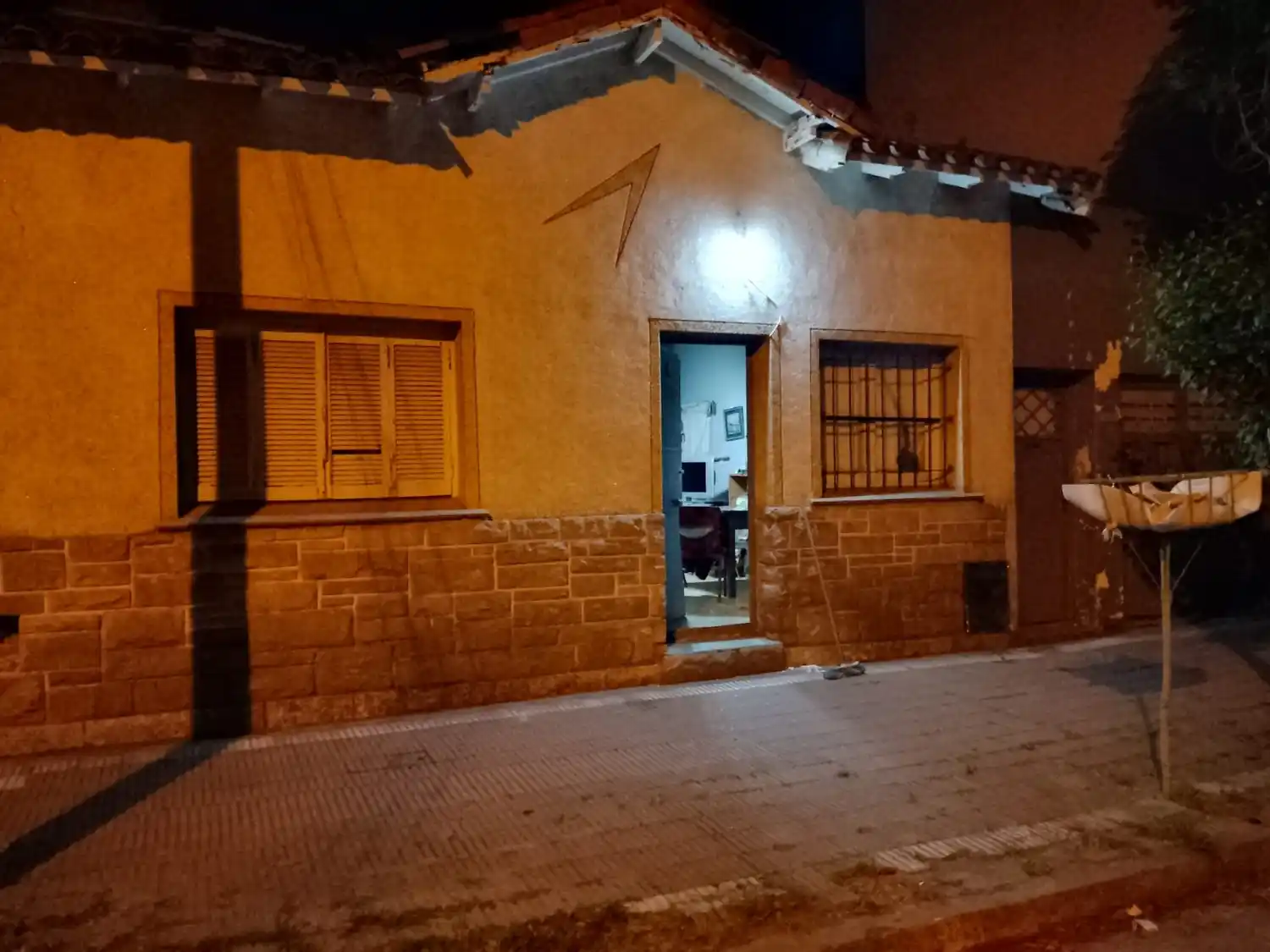 Mar del Plata: un joven fue arrestado tras intentar robar en una casa del barrio San Juan