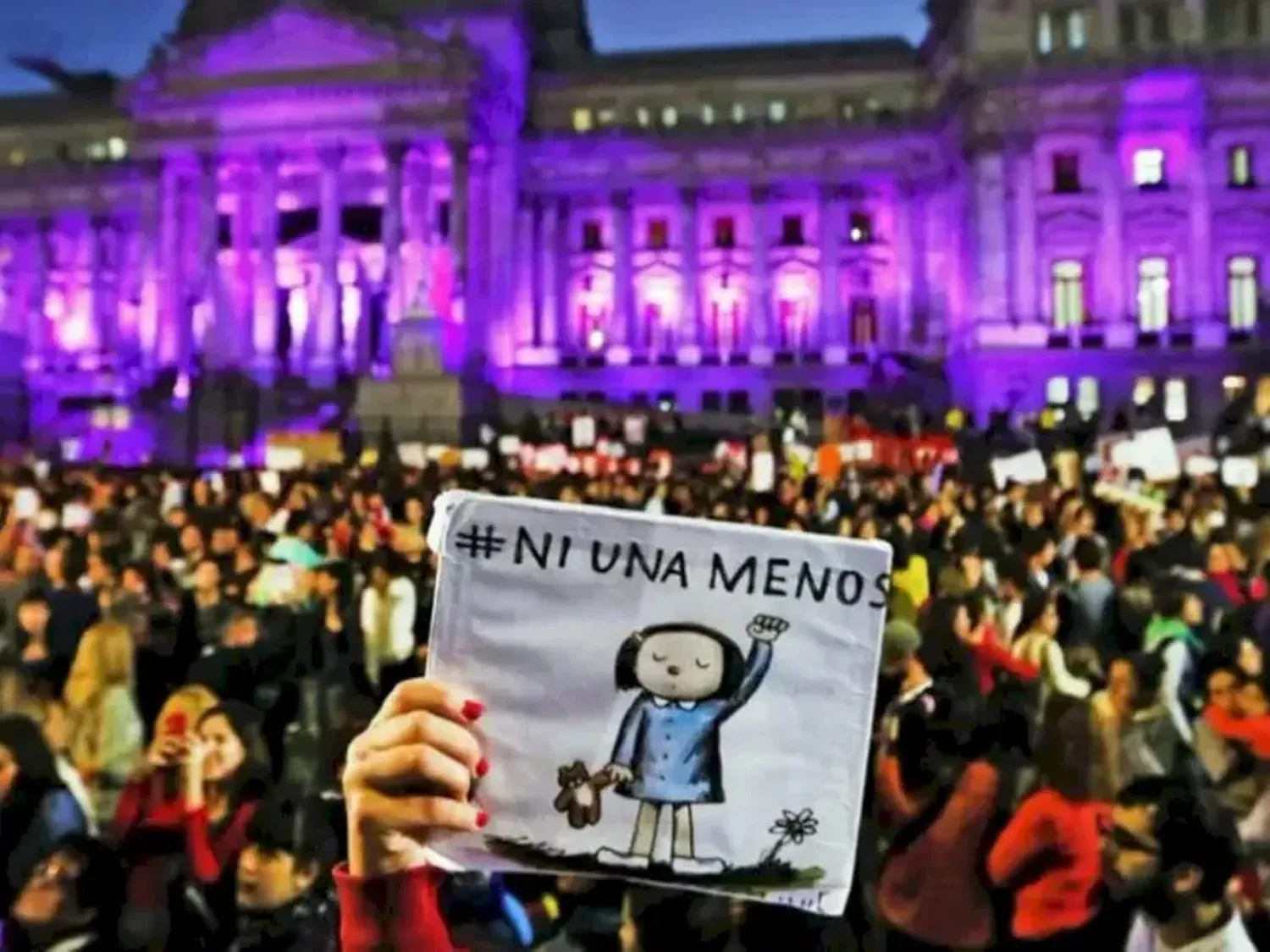 El informe arrojó que nueve de los femicidios fueron cometidos por integrantes de fuerzas de seguridad.