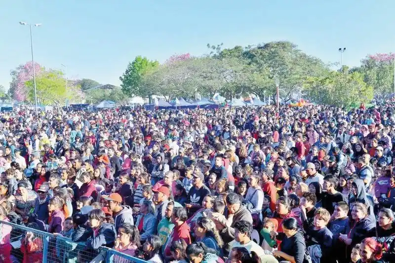 Multitudinario cierre del Mes de las Infancias