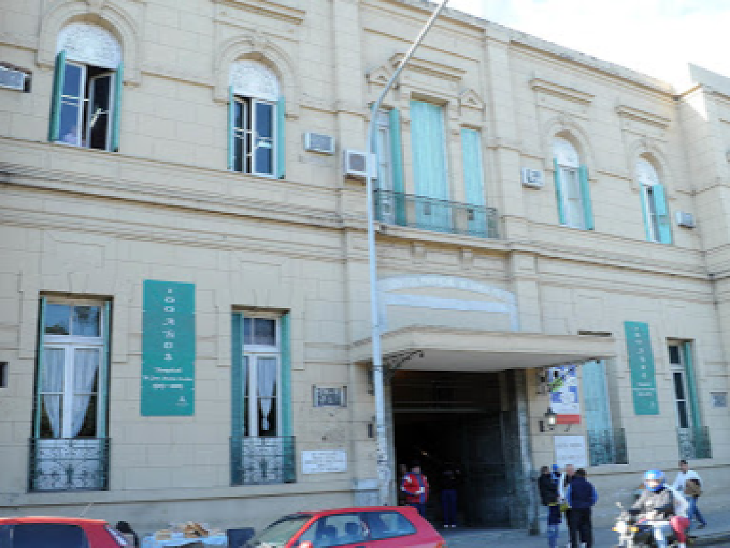 Llegó herido a un hospital de Santa Fe y lo detuvieron por un homicidio de hace tres años