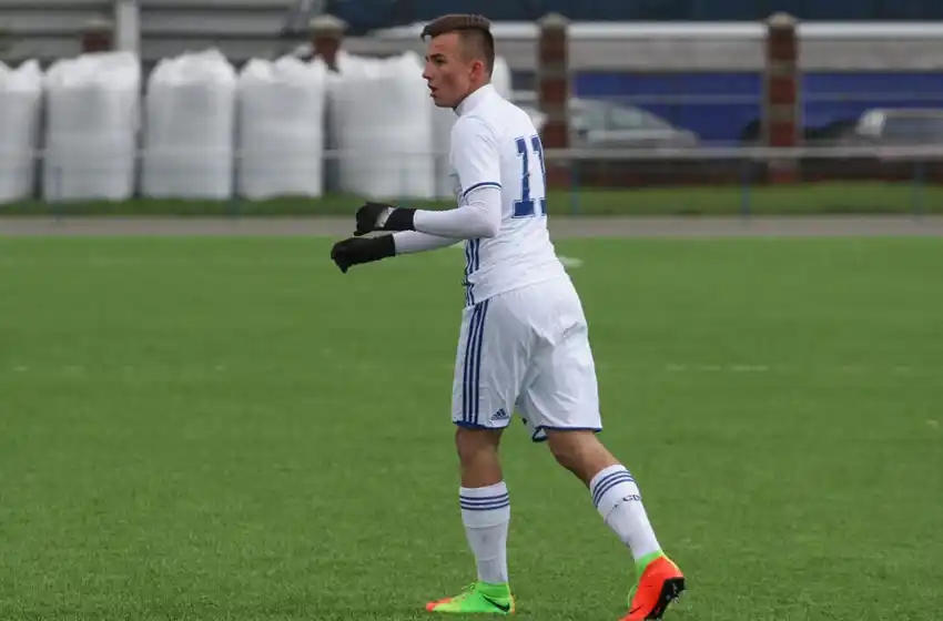 ¿Cómo juega Kirill Kirilenko, la «joya» que Maradona tiene en su club?