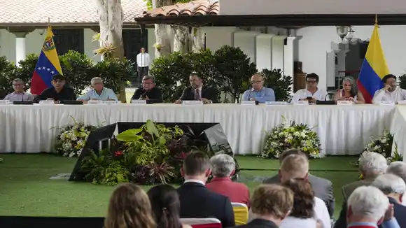 CLAVES de la nueva reunión entre el Gobierno de Colombia y ELN se reúnen en Caracas
