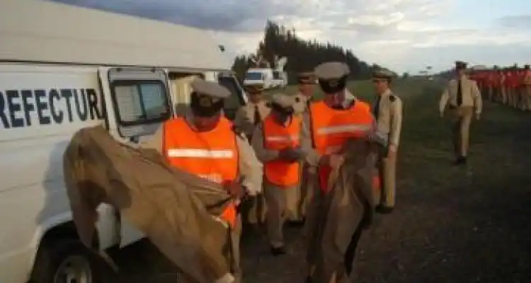 Se apaga y se enciende la llama del Campo