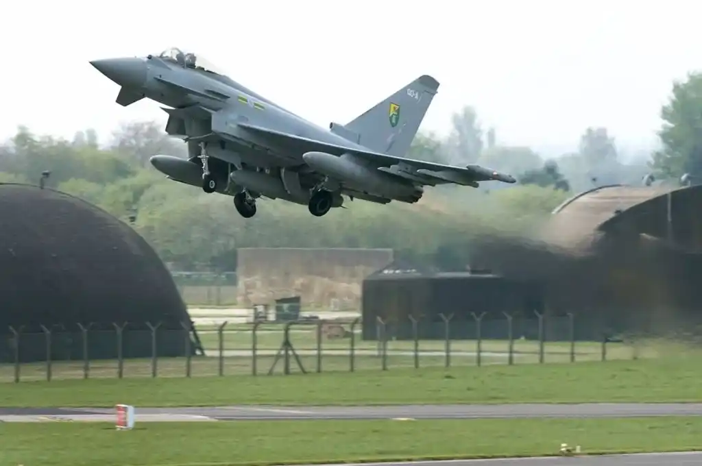 Reclamo argentino por 7 vuelos militares británicos entre Brasil y Malvinas