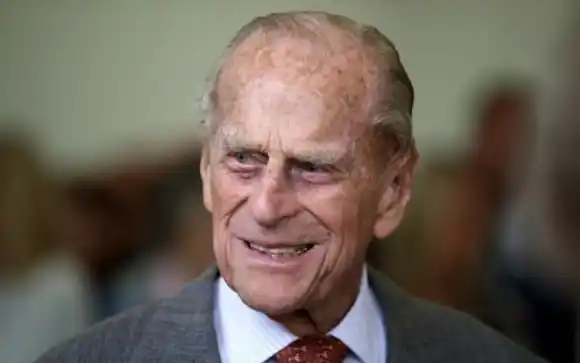 Duque de Edimburgo fue sometido «con éxito» a una operación cardíaca