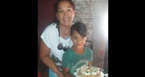 Juan cumplió años en cuarentena y le regalaron la torta