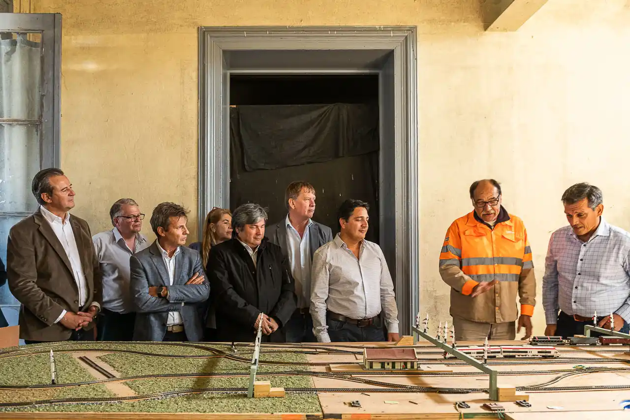 Recuperan el edificio de la estación de trenes de Paraná