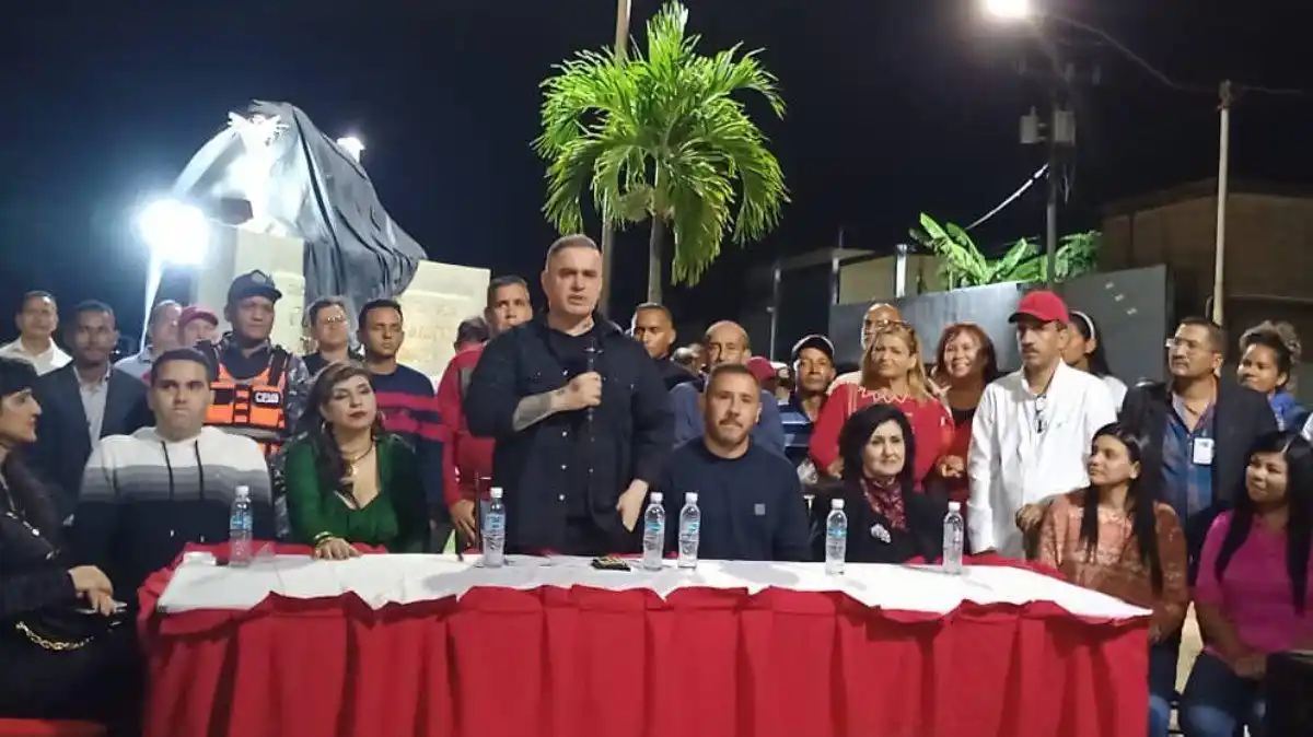 ¿AL FIN ACABARÁN LAS MALAS CONDUCTAS EN ALCABALAS? Tarek William Saab exhorta a grabar y denunciar a funcionarios matraqueros