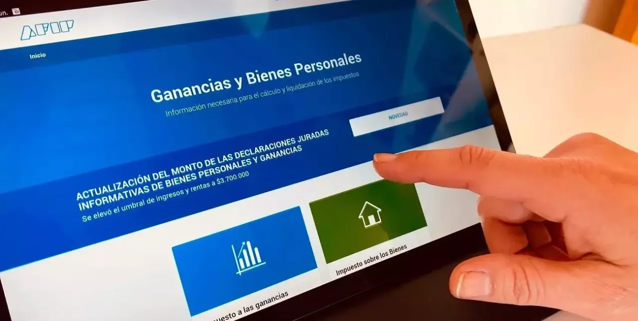 Ganancias: el Gobierno Nacional sube el piso a $ 700.000