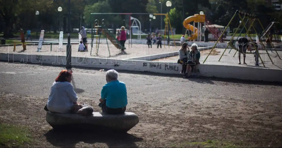 Plaza Mitre, un espacio histórico que desafía al tiempo