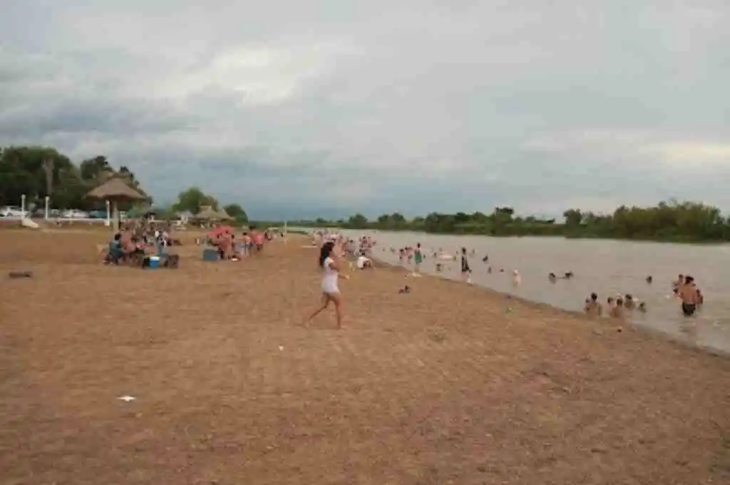 Joaquín Acosta - Coordinador de los Guardavidas de Coronda | Peligro de ahogamiento y accidentes en el agua: recomendaciones para evitar tragedias