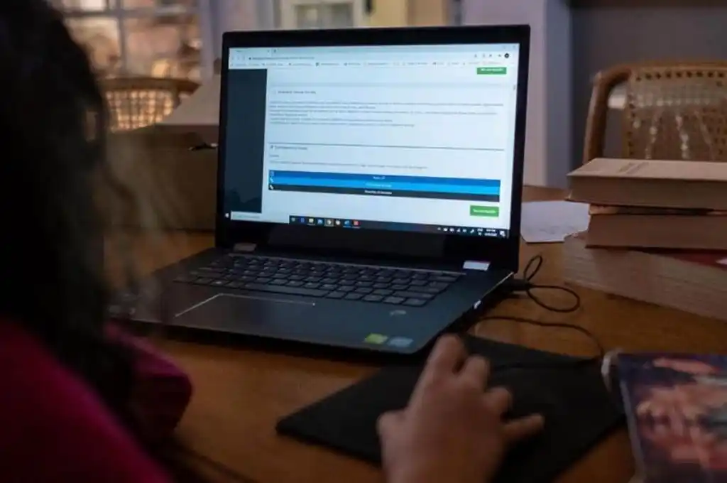 Córdoba: docentes no acatan las clases presenciales y enseñan vía internet