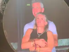 Mirá el momento en que la cámara capta la infidelidad