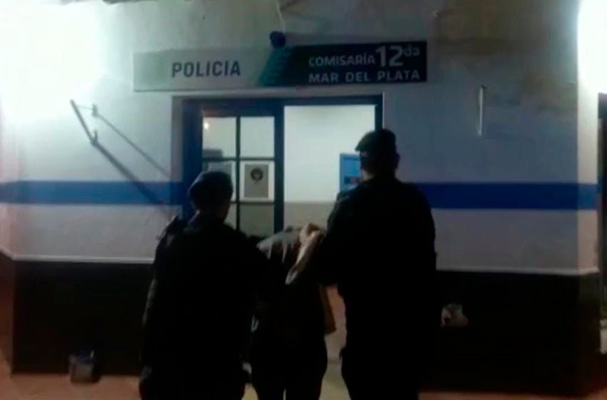 Hijo fuera de sí: rompió restricción, atacó a su madre, dañó el auto y robó dos reels de pesca
