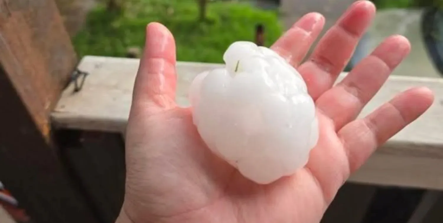 Granizo en zonas de Rosario.