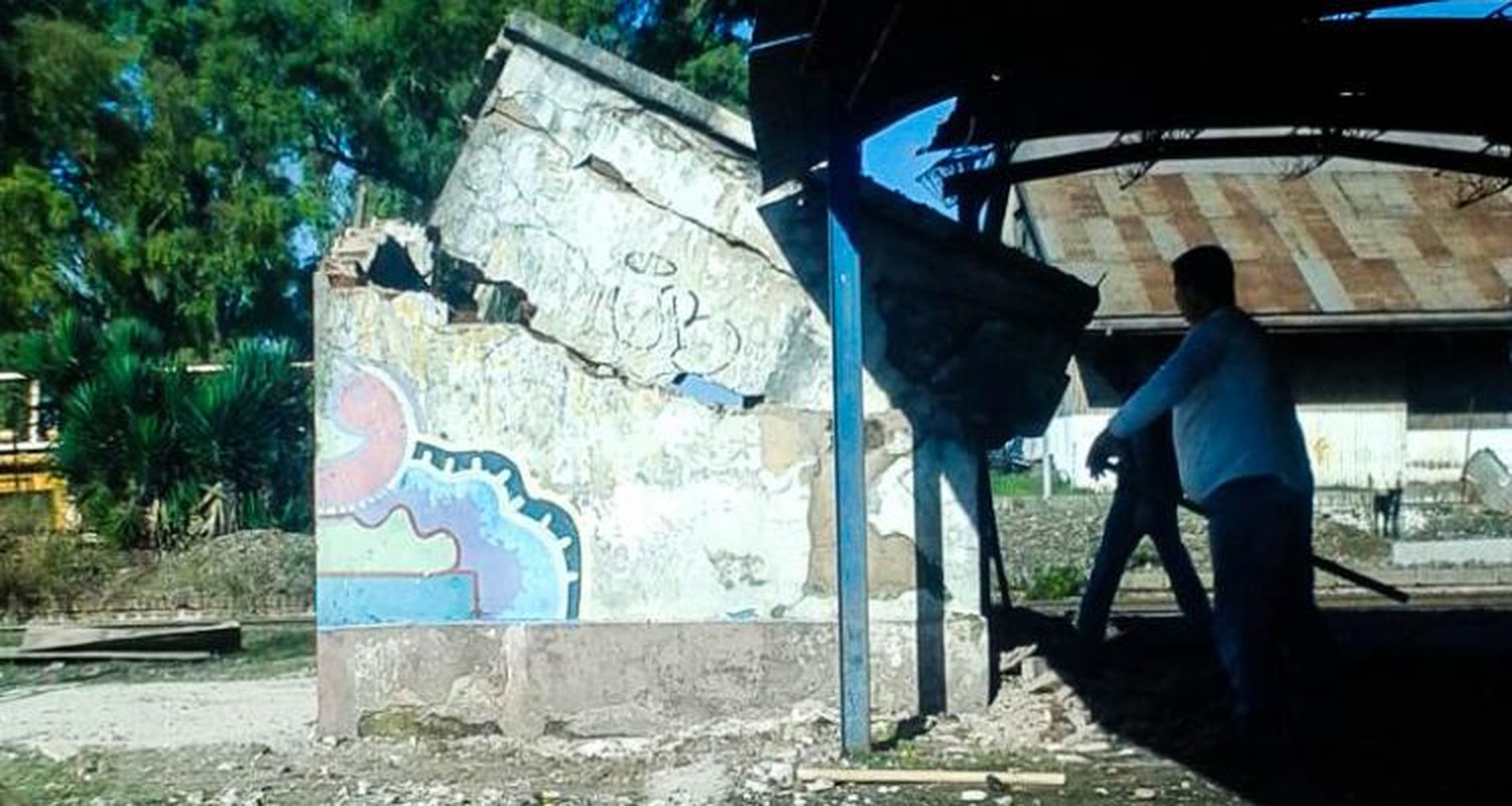 Comenzaron a trabajar en la Estación de Trenes para que el tren pare en San Pedro