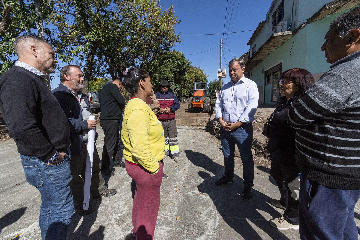Almirante Brown: Avanza la pavimentación en 70 calles en Rafael Calzada, Burzaco, Claypole, Malvinas Argentinas y Glew