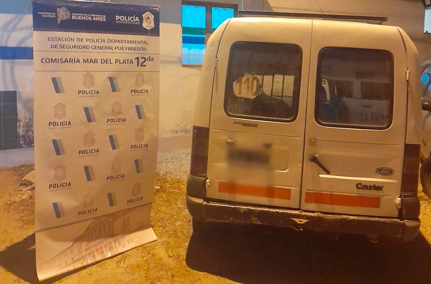 Robaban cable de telefonía en el barrio San Cayetano