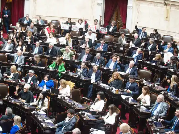 Quiénes son los nuevos diputados y cuáles terminan su mandato