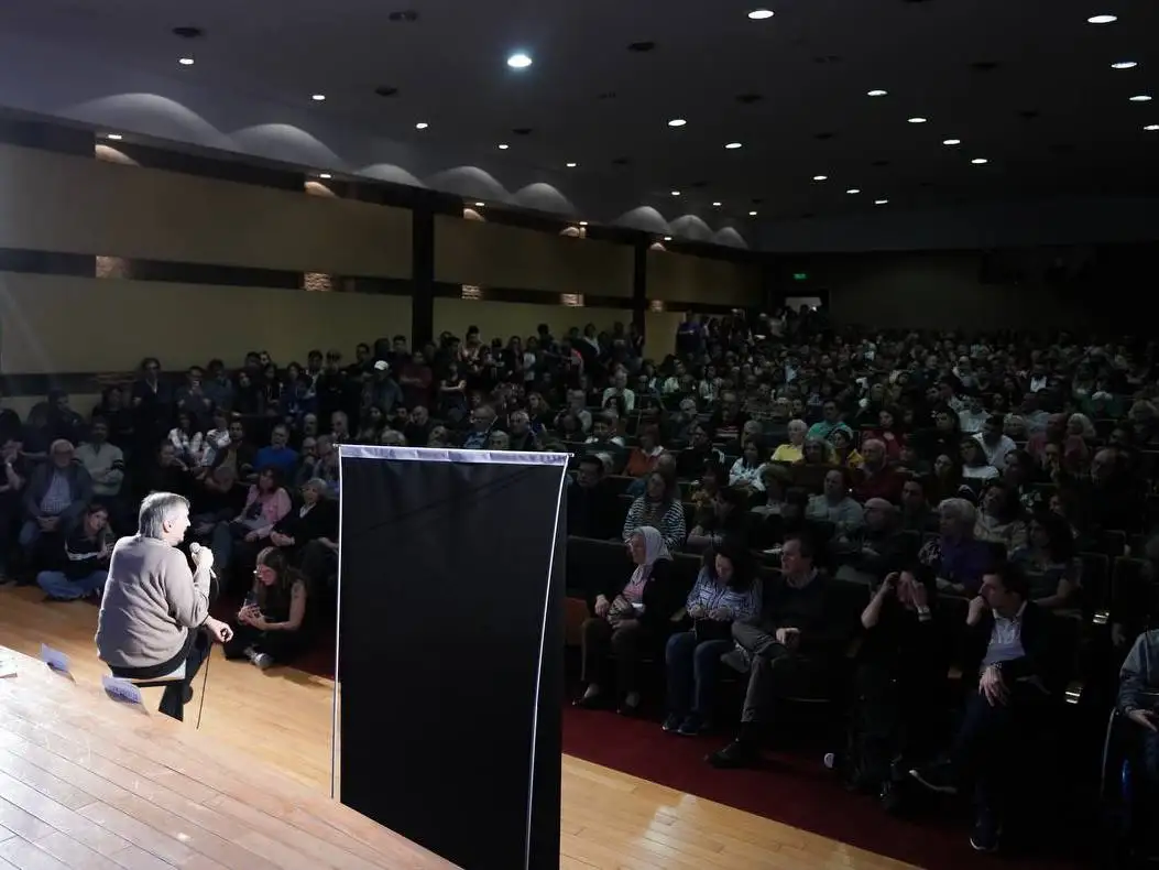 Tercer plenario de pensamiento nacional popular.