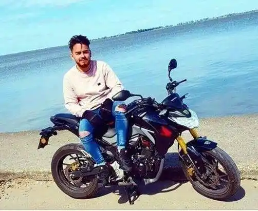 Buenos Aires: mataron a un joven de una piedrazo en la cabeza para robarle la moto