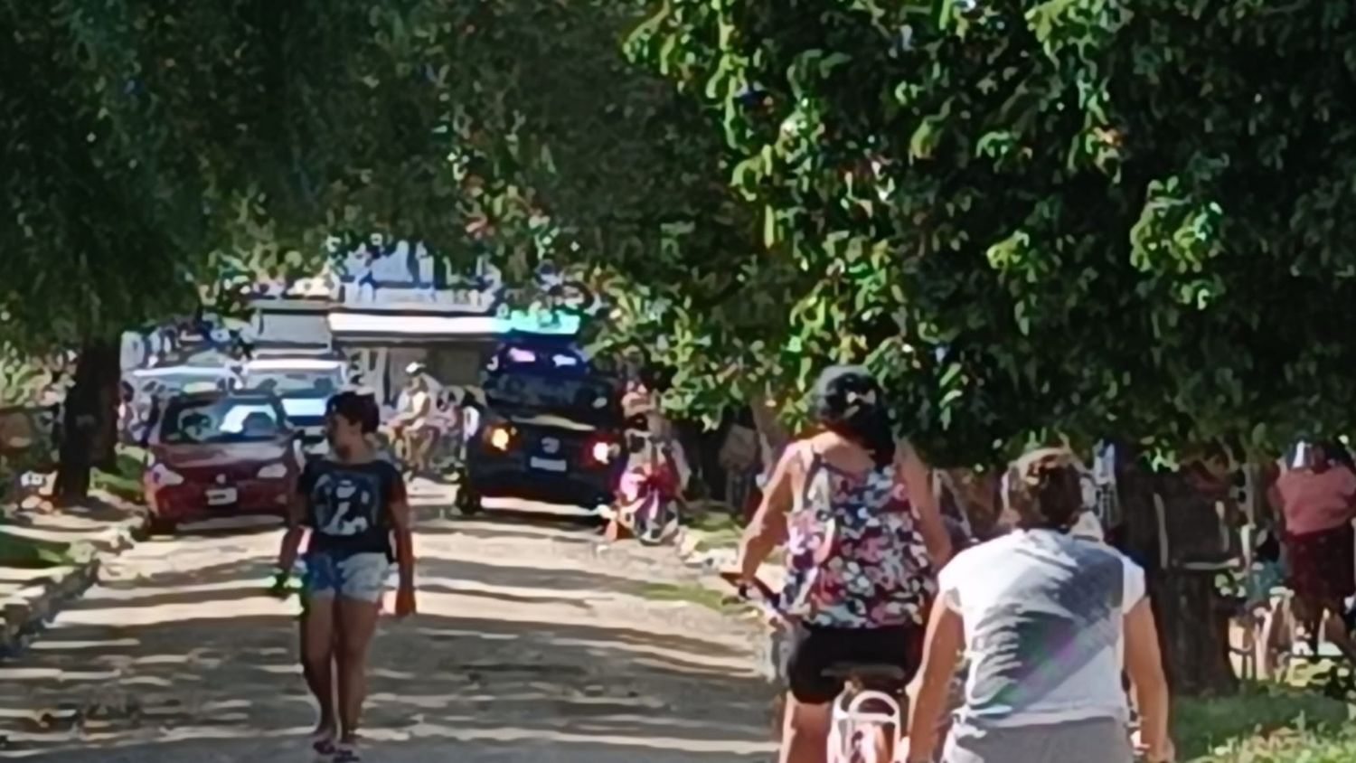 Incendiaron la casa de uno de los involucrados en el crimen de un menor en barrio Guadalupe