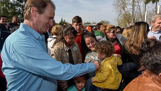 Bordet instó a sostener la "abnegación y compromiso" de Belgrano