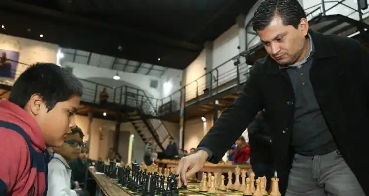 Ramón contra todos
