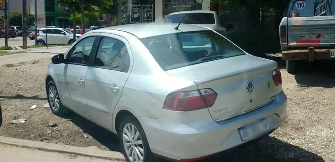 La Aduana secuestró tres vehículos por contrabando internacional