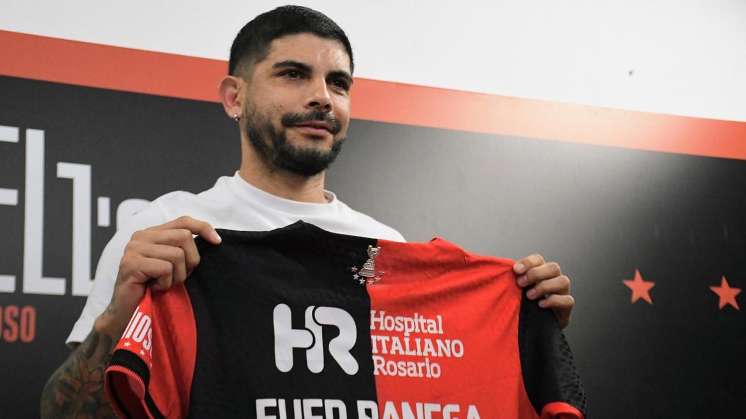 Éver Banega firmó contrato hasta el 31 de diciembre de 2025. (Foto Sebastián Granata)