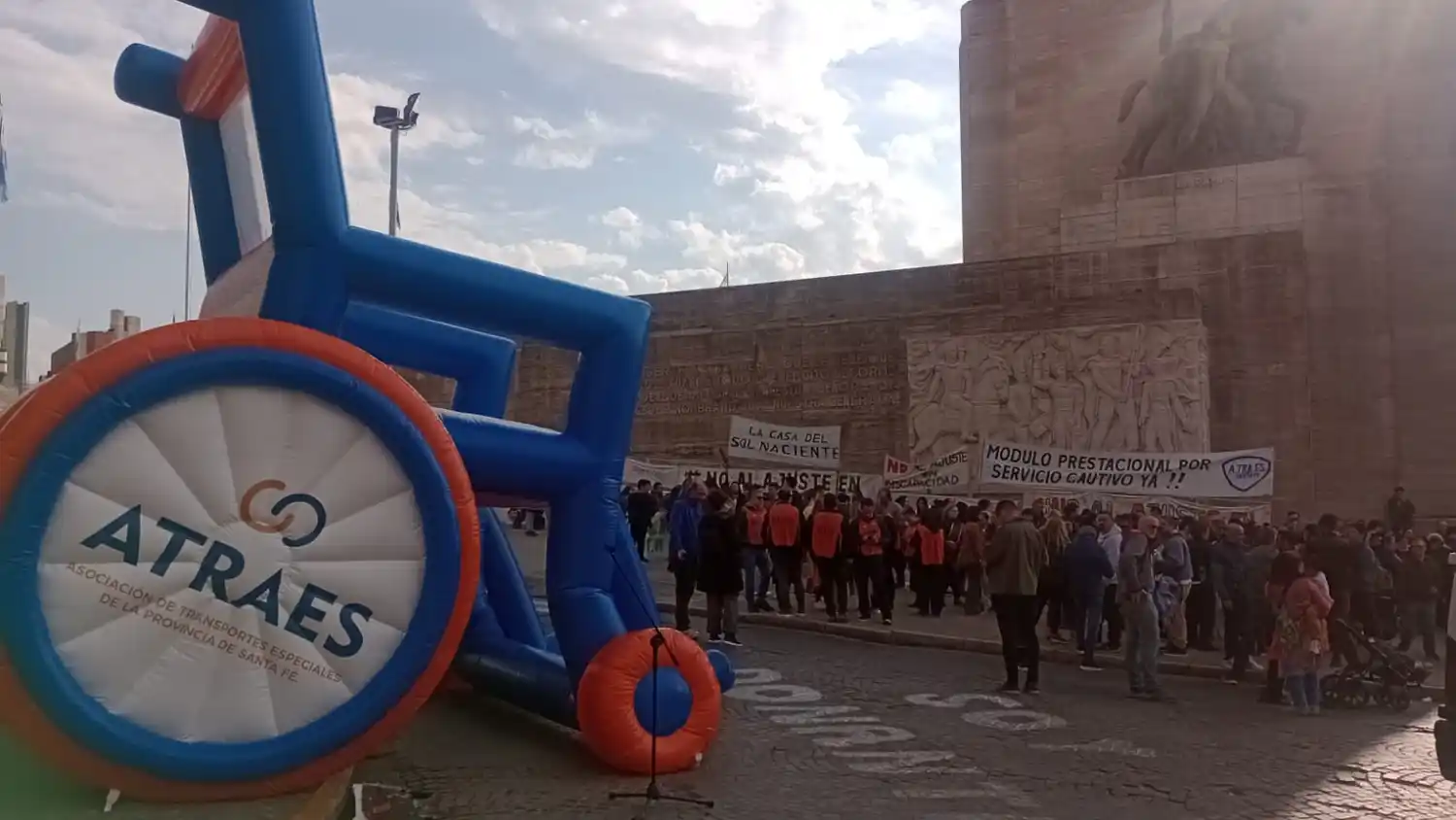 Movilizaciones en Rosario en reclamo por la Ley de Discapacidad.