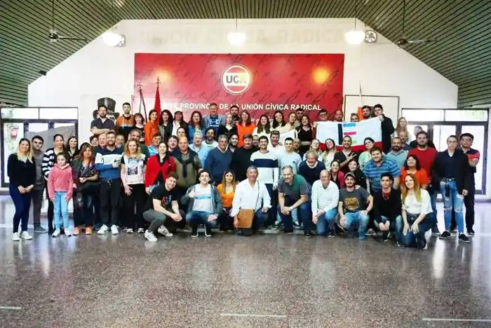 Evolución Radical realizó un  Plenario en Paraná