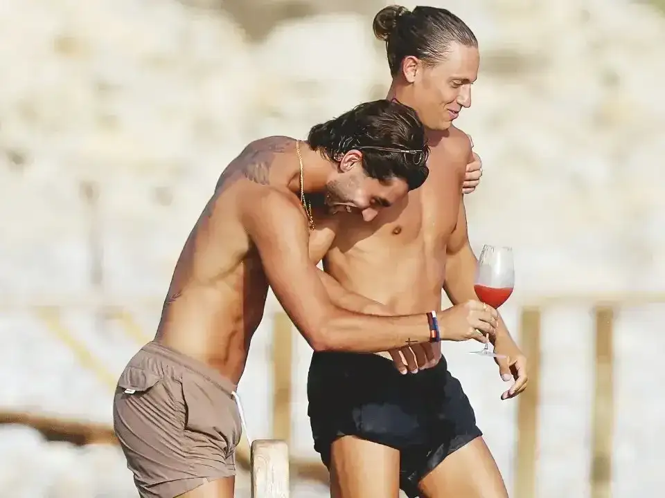 torres y llorente