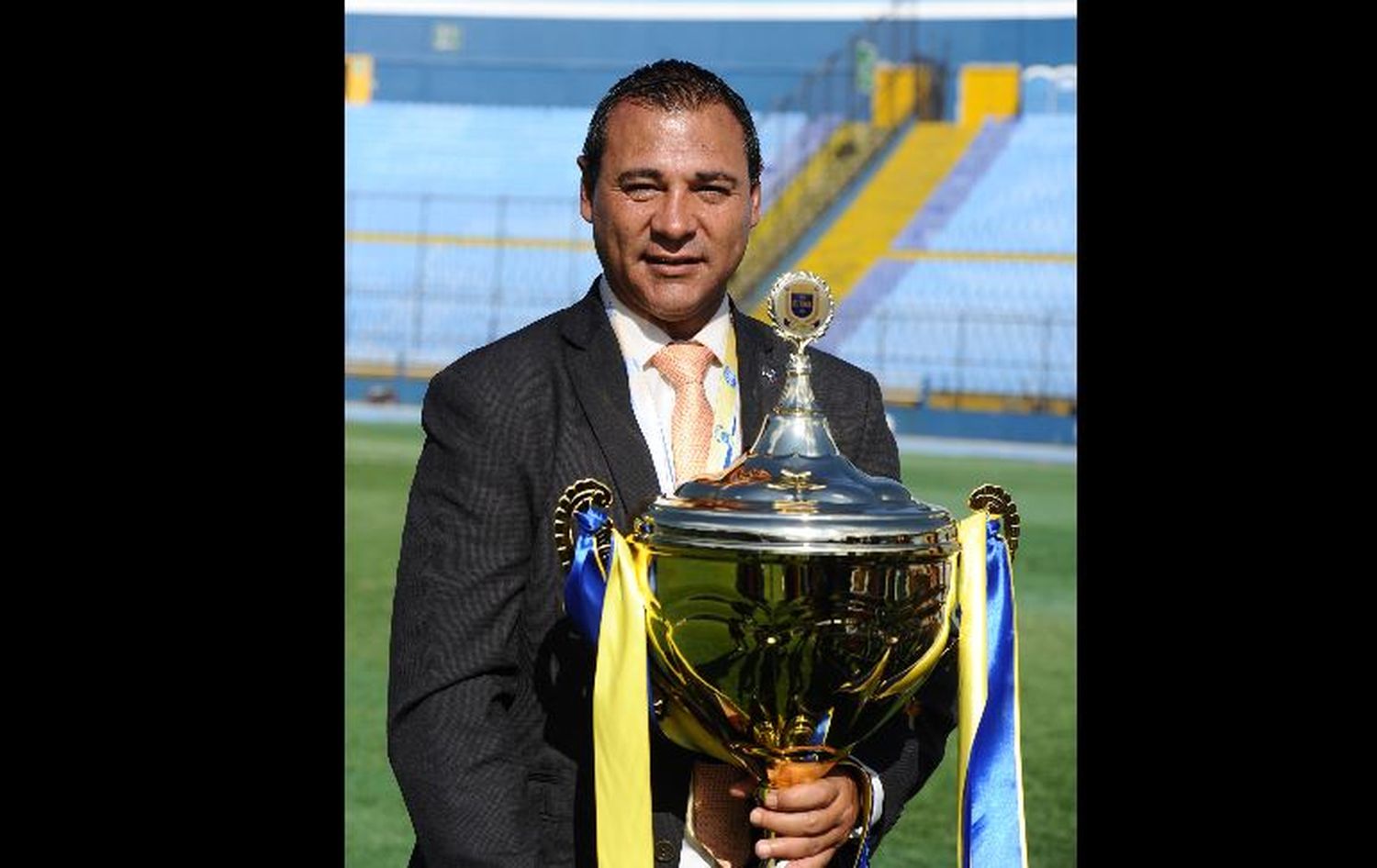 Tapia dejó Antigua GFC