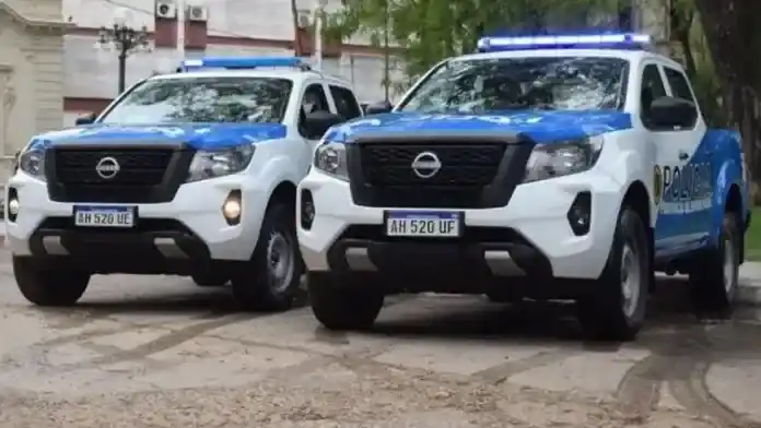 Un niño de 2 años tomó lavandina, no podía respirar y fue salvado de milagro por policías