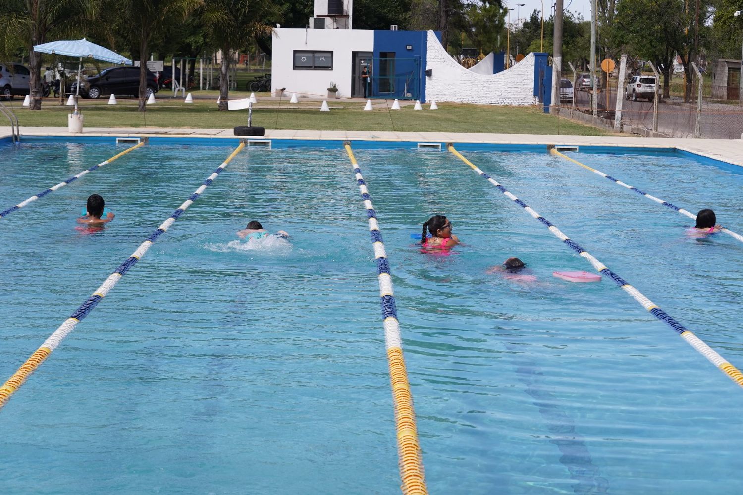 Plan Verano 2024: desde el lunes inscriben en el Polideportivo Municipal